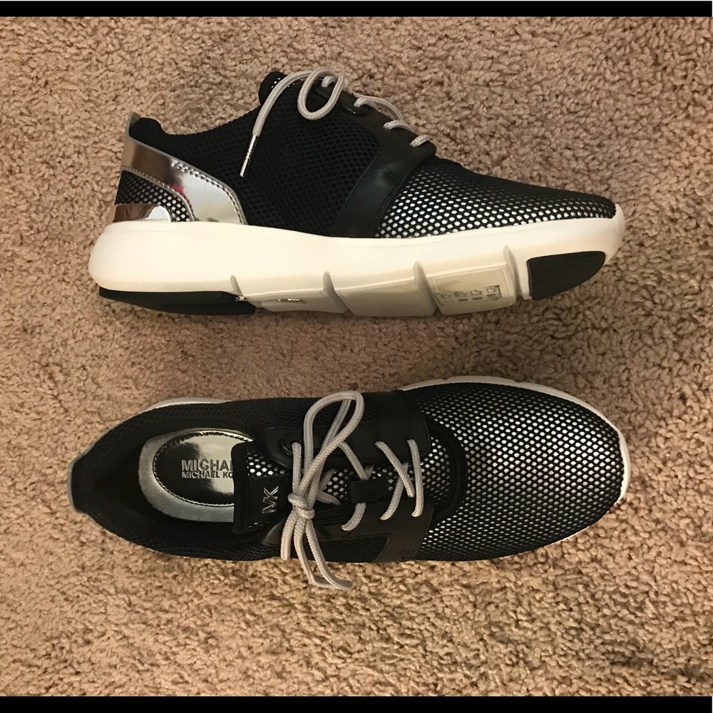 Michael Kors MK Amanda tennis shoes sneakers 8